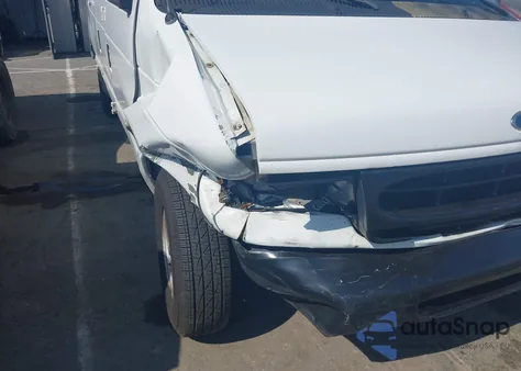 1999 Ford E-150 Commercial/Recreational из США, поврежденный, VIN 1FTRE142XXHC31137